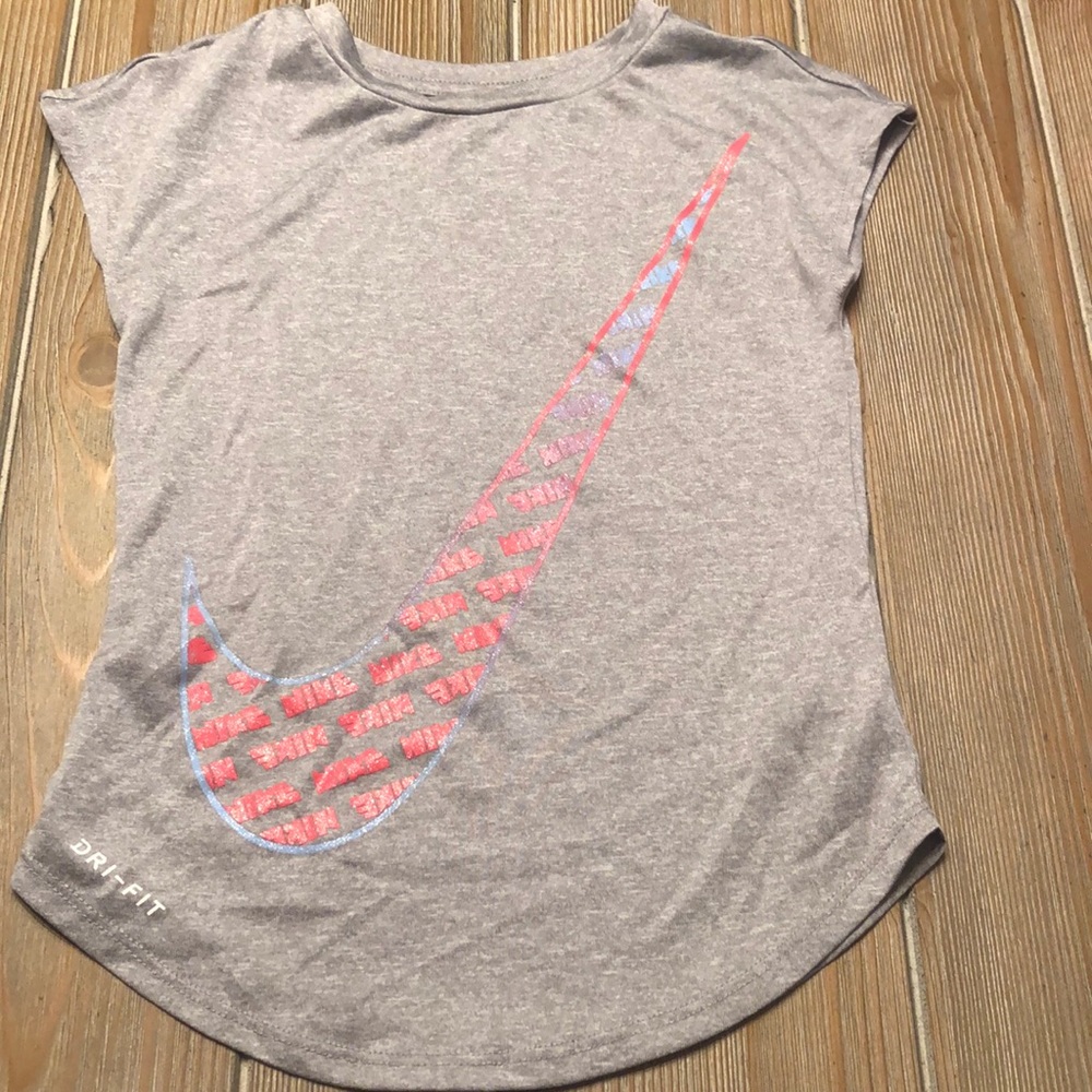 Toddler girl Nike shirt